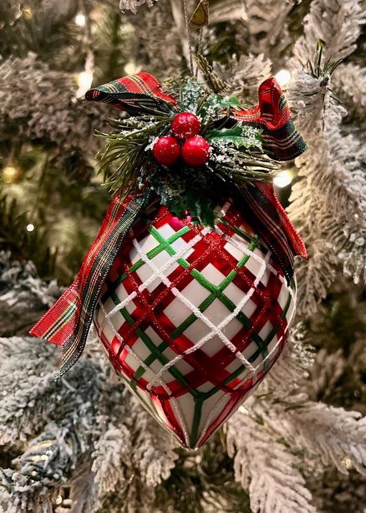 RED, GREEN & WHITE PLAID WITH BOW TEARDROP GLASS ORNAMENT 4520905