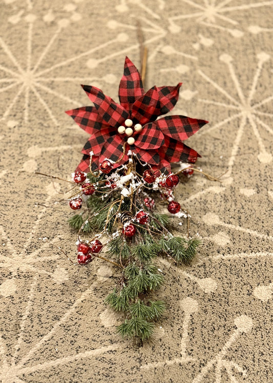 WOODLAND CHALET BUFFALO CHECK & BELL SPRUCE BUNDLE SPRAY 