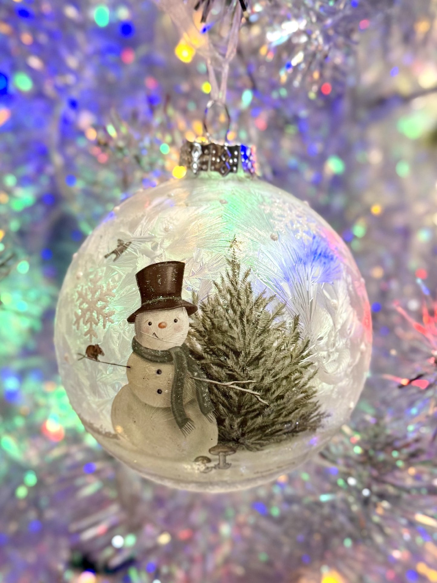 FROSTED BALL WITH SNOWMAN 4524810