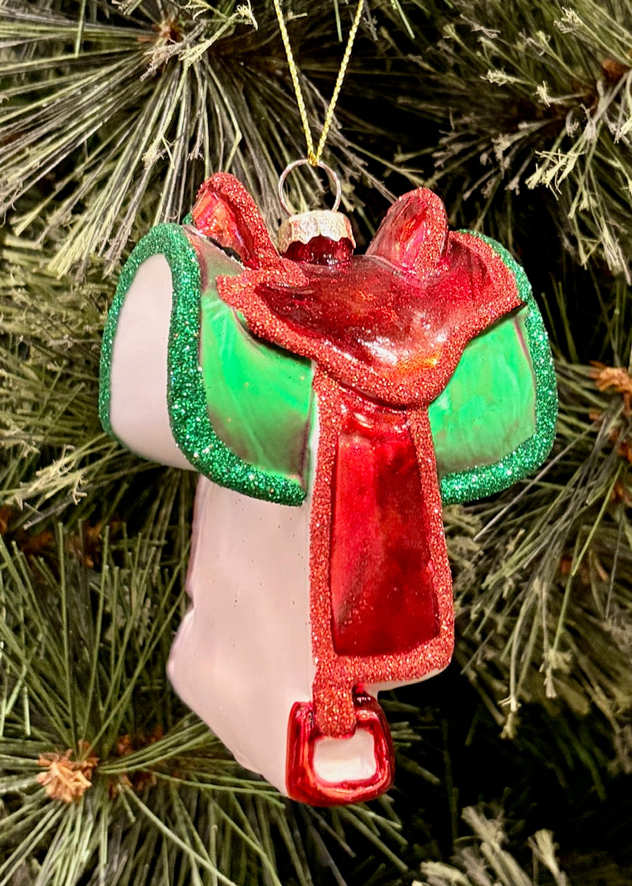 RED/GREEN WESTERN SADDLE GLASS HANGING ORNAMENT 452863