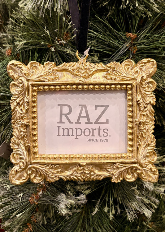 RECTANGLE GOLD HANGING FRAME 4536658