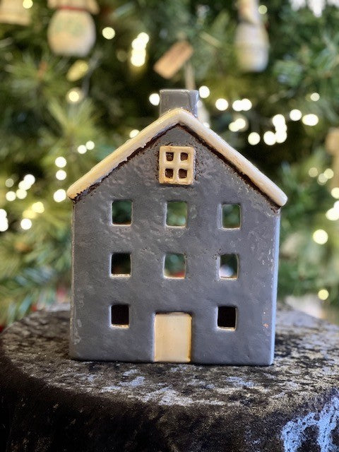 ALSACE TEA LIGHT WIDE CHALET GREY YA0011