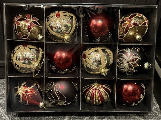 AMANDA'S ORNAMENT COLLECTION - BURGUNDY & GOLD