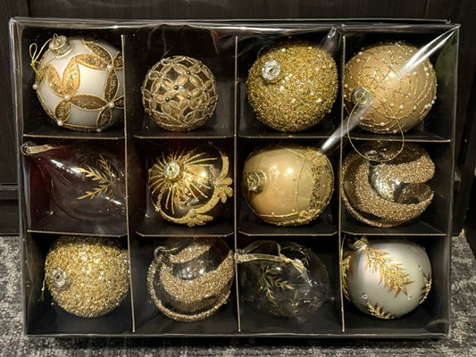 AMANDA'S ORNAMENT COLLECTION - GOLDEN SWIRL