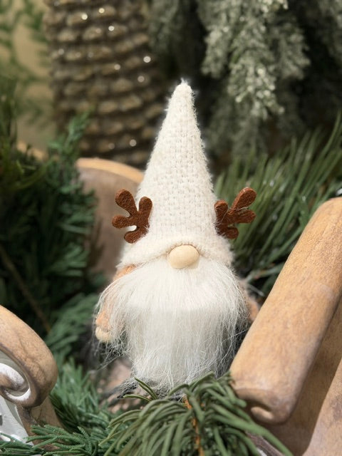 Rudi the Gnome with Antlers XX9582