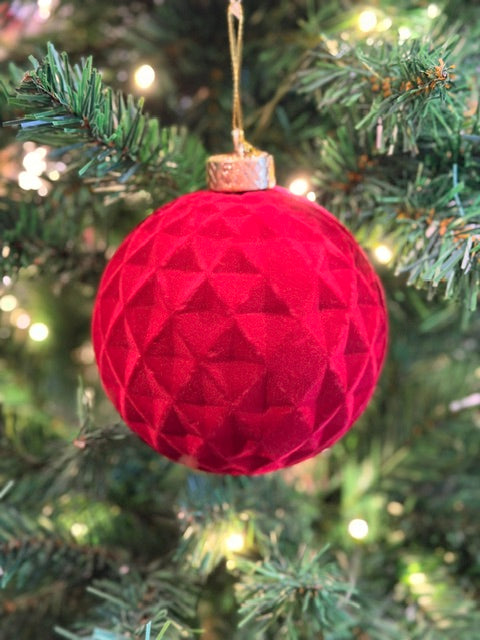BURGUNDY FLOCKED EMBOSSED 12CM BALL ORNAMENT X482971