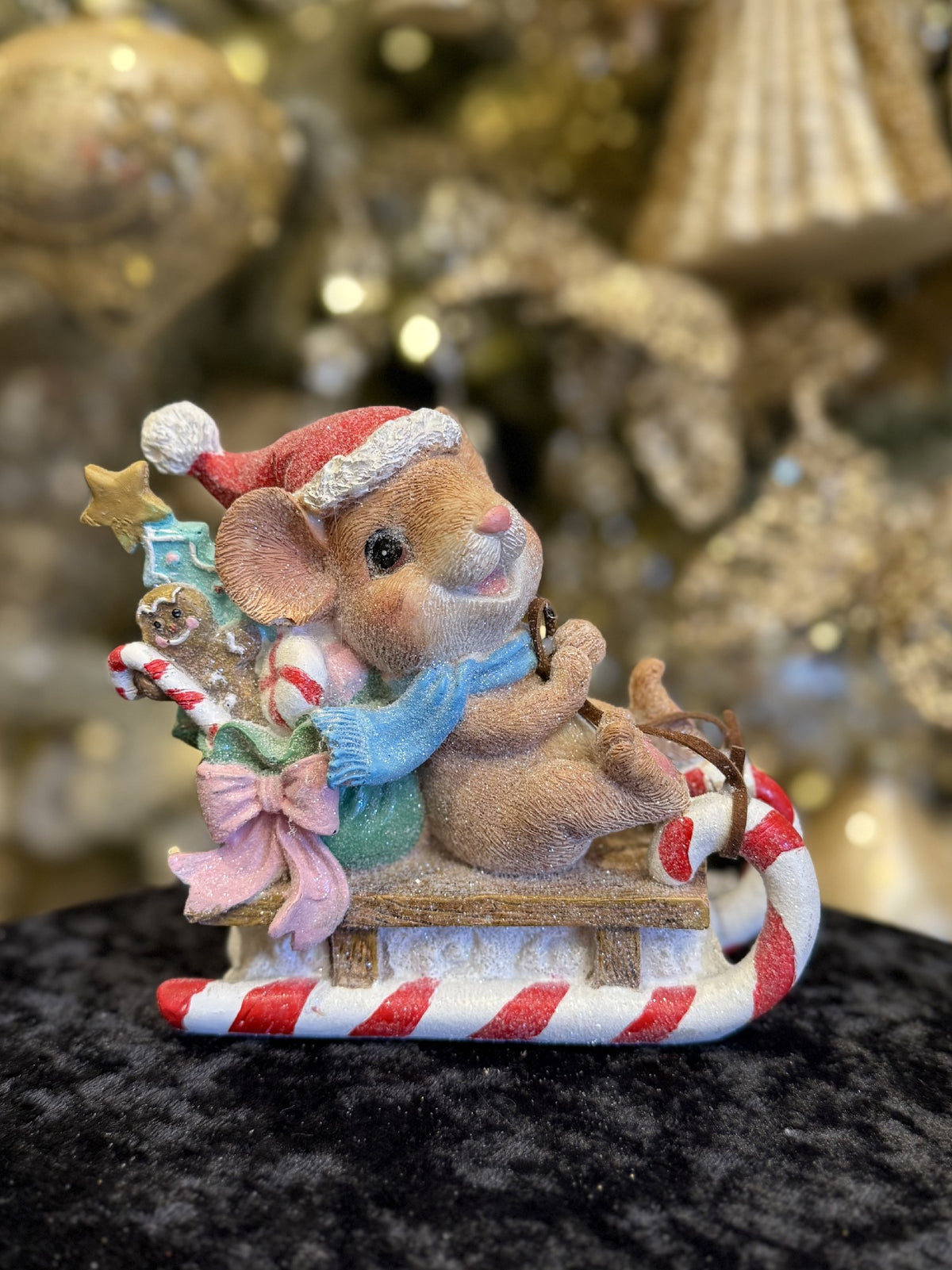 GIFT GIVING MOUSE WITH SLED 4635021