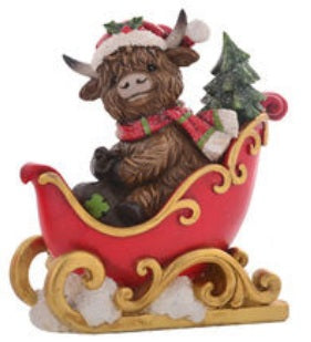 HIGHLAND COW IN SLEIGH WITH TREE 26771