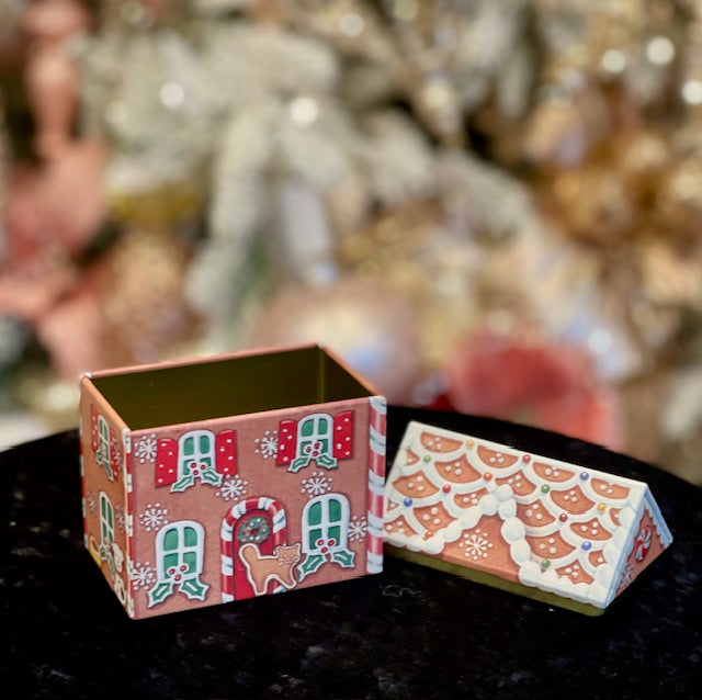 SMALL TIN GINGERBREAD HOUSE BOX DK711