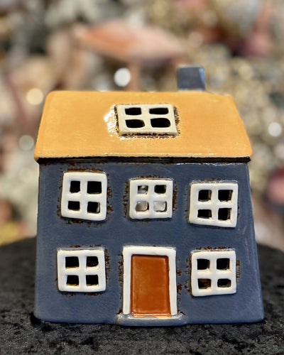 STONEWARE VILLAGE - DARK BLUE/MUSTARD ROOF TEALIGHT COTTAGE 331023