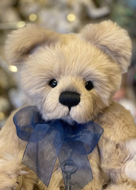 CHARLIE BEARS - HOWARTH