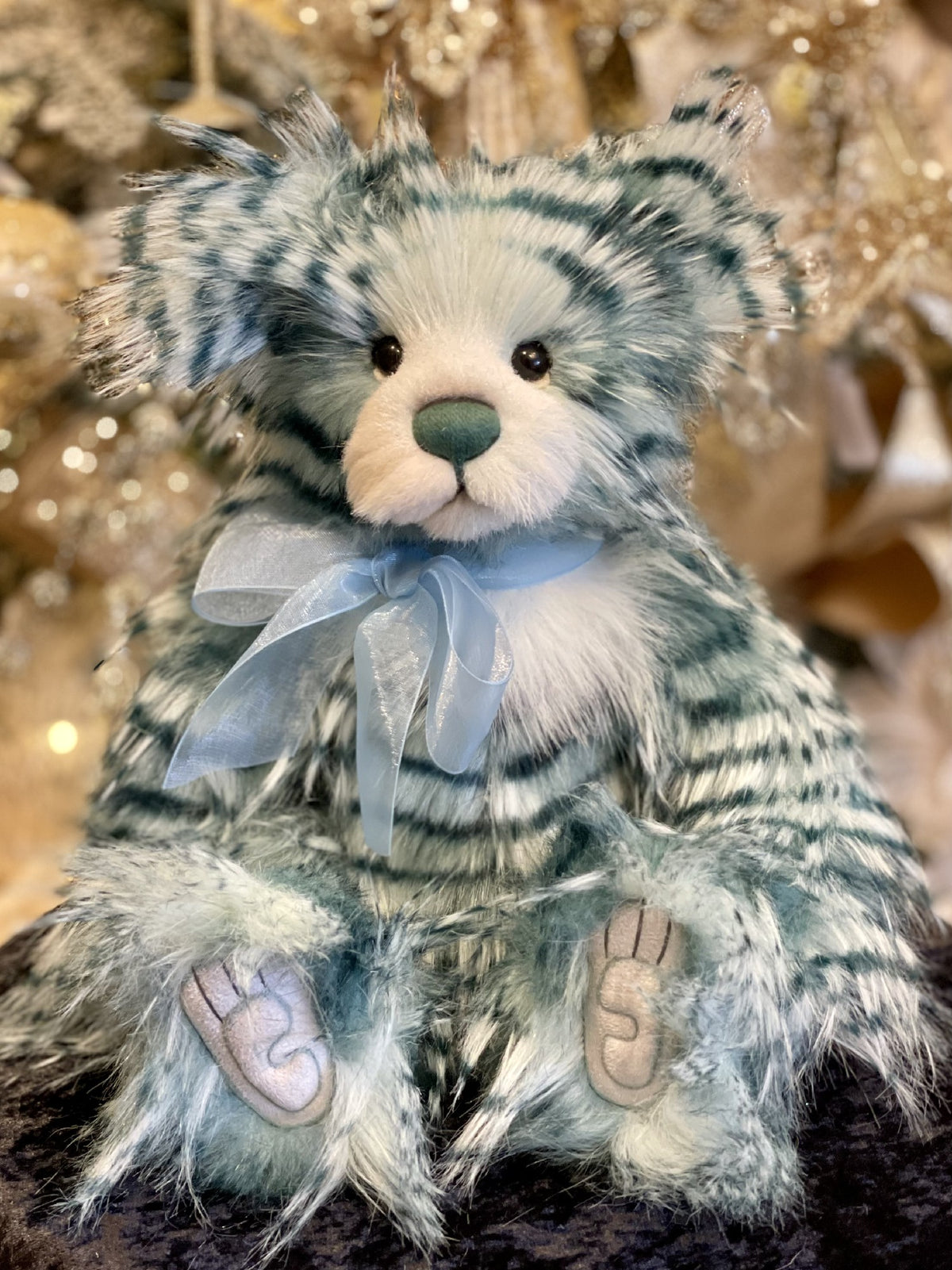 CHARLIE BEARS - MINT HUMBUG 