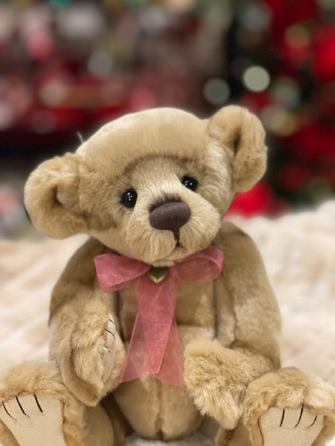  CHARLIE BEARS - MONA