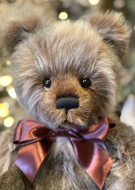 CHARLIE BEARS - OLLIE 
