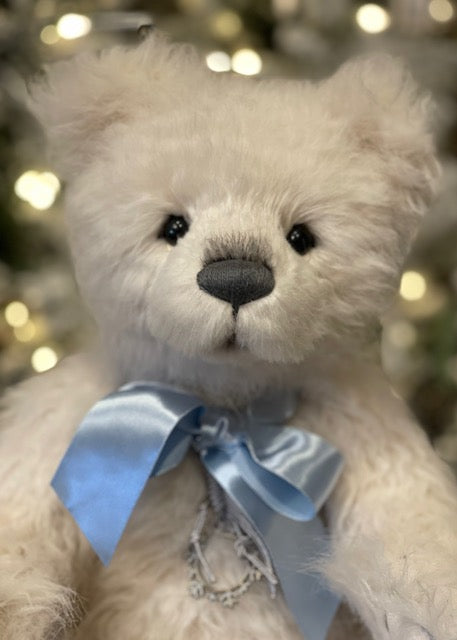 CHARLIE BEARS - SNOWDEN