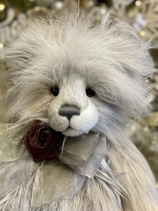 CHARLIE BEARS - CARRIE