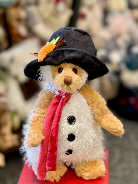 CHARLIE BEARS - FROSTY