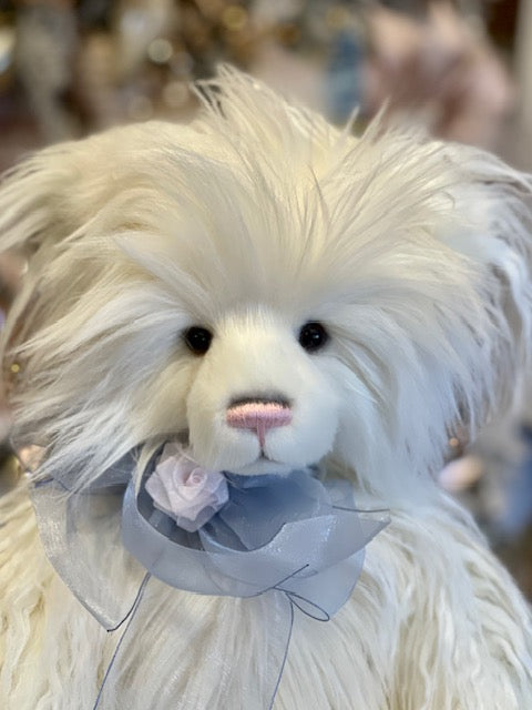 CHARLIE BEARS - CHARMAINE