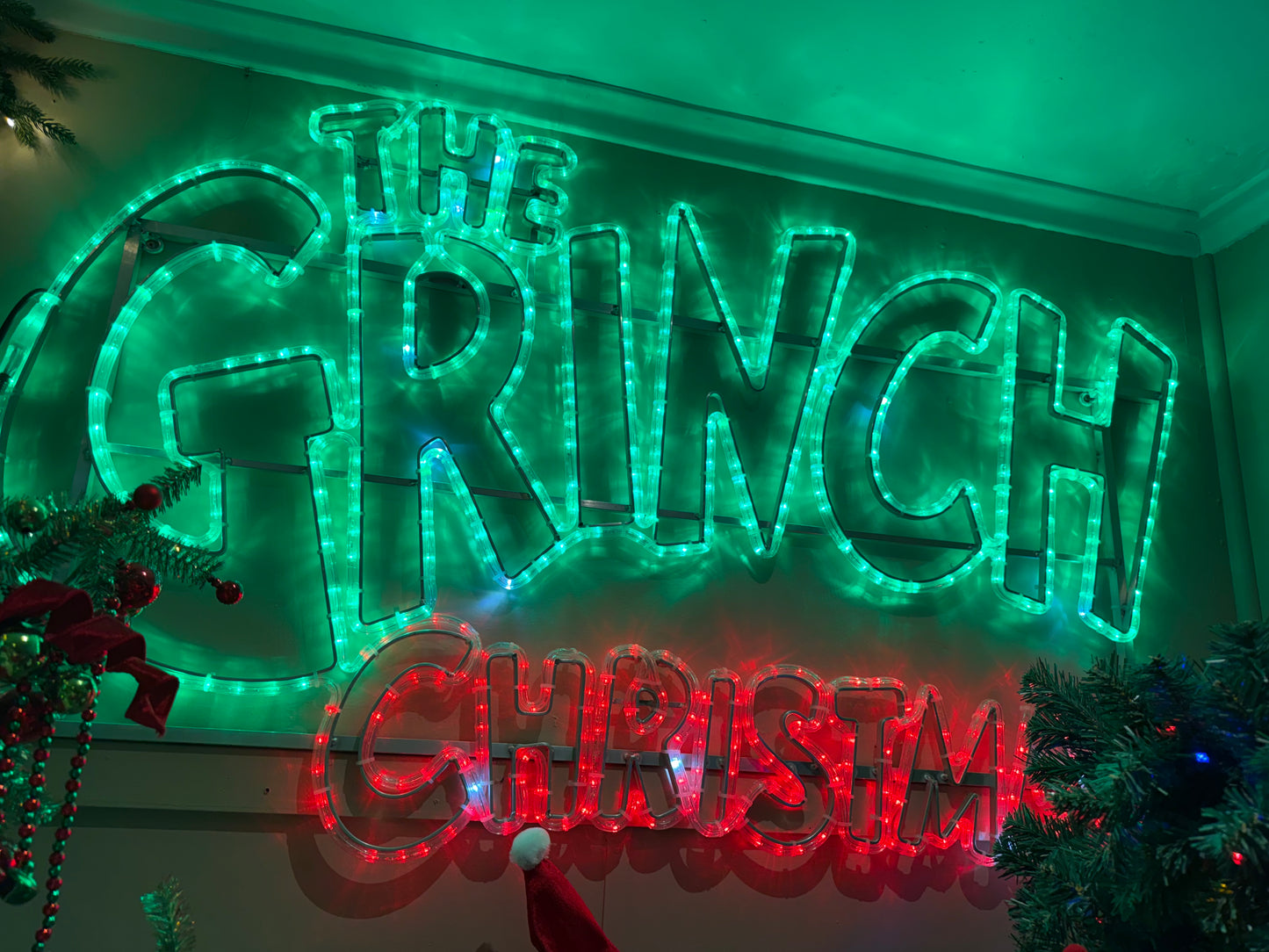 Large Neon 'The Grinch' Sign (PICKUP INSTORE ONLY)