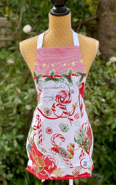 PEPPERMINT CHILD'S APRON APRC347