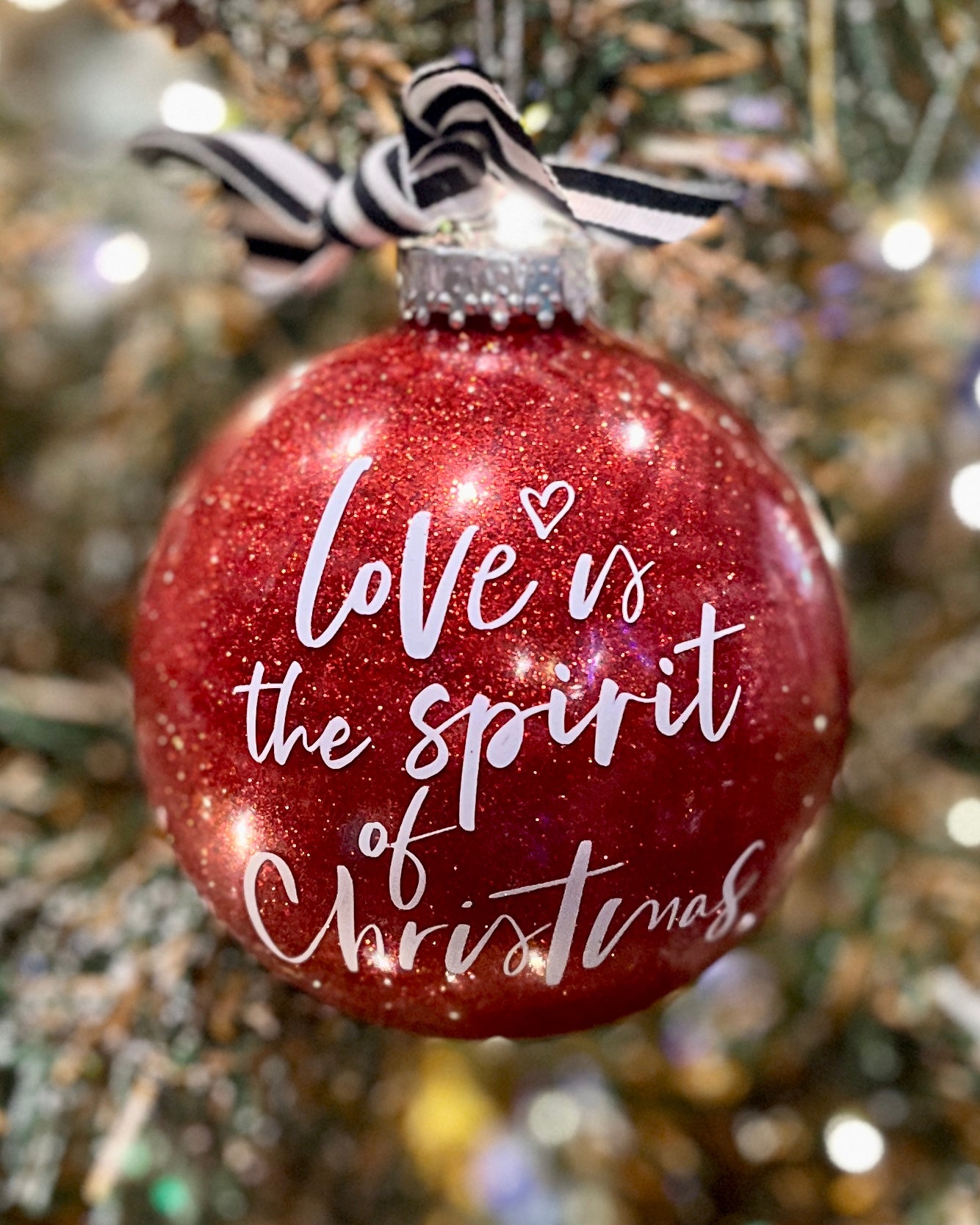 CHRISTMAS JOY - LOVE IS THE SPIRITS OF CHRISTMAS ROUND GLASS ORNAMENT BOXED 12236