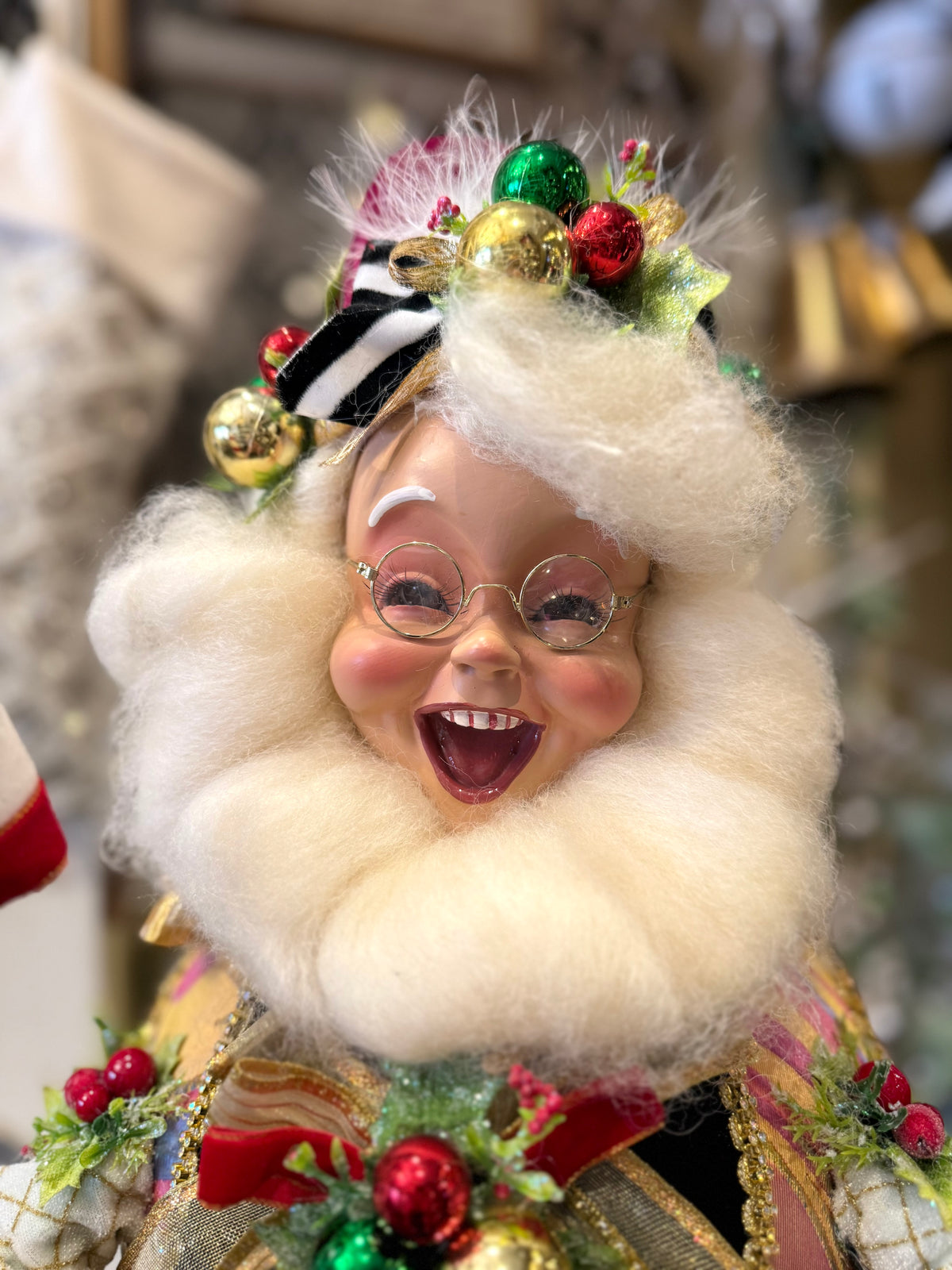 MARK ROBERTS - Medium Christmas Ornament Elf 51-64176