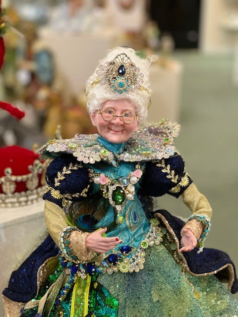 MARK ROBERTS MADAME PEACOCK CLAUS 26INCH 51-23908