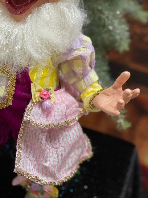 MARK ROBERTS MEDIUM EASTER EGG PAINTER ELF 51-23114