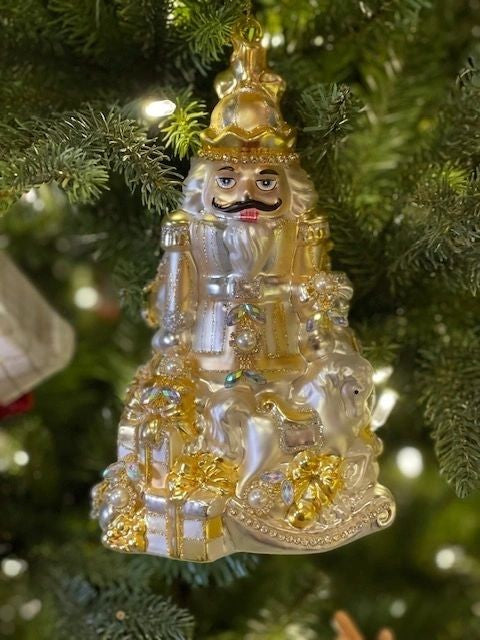 MARK ROBERTS ORNAMENTS JEWELLED GOLD/SILVER NUTCRACKER HANGING ORNAMENT 38-13446