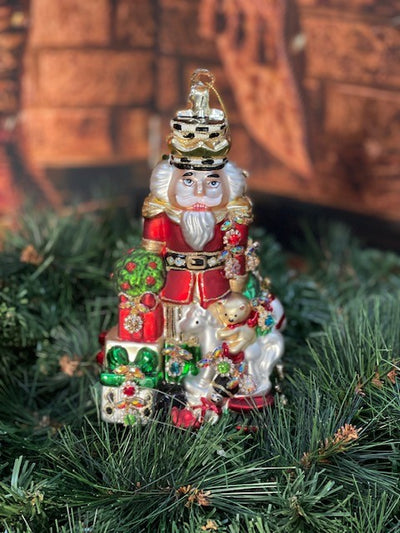 MARK ROBERTS ORNAMENTS JEWELLED RED/GREEN NUTCRACKER HANGING ORNAMENT 38-13448