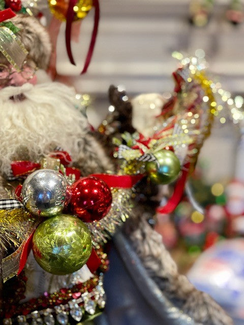 MARK ROBERTS DECORATING SANTA 51-16278