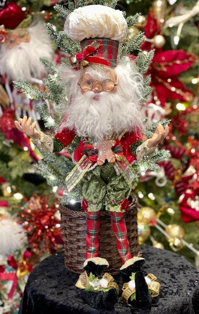 MARK ROBERTS NORTH POLE COOKIE MAKER ELF 17.25in - MEDIUM 51-16222