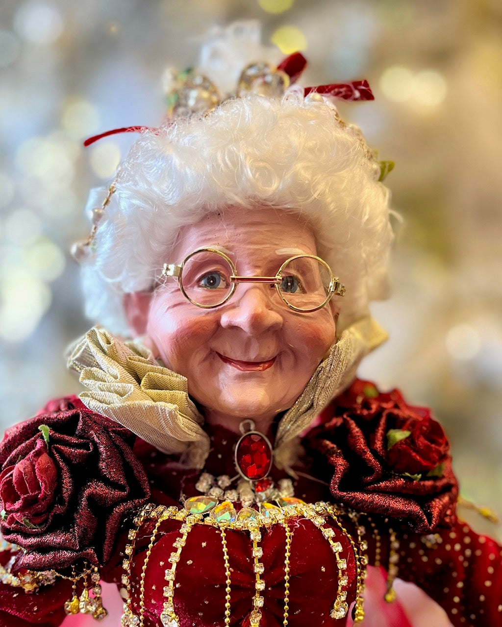 MARK ROBERTS - RUBY RED MRS CLAUS 51-58700
