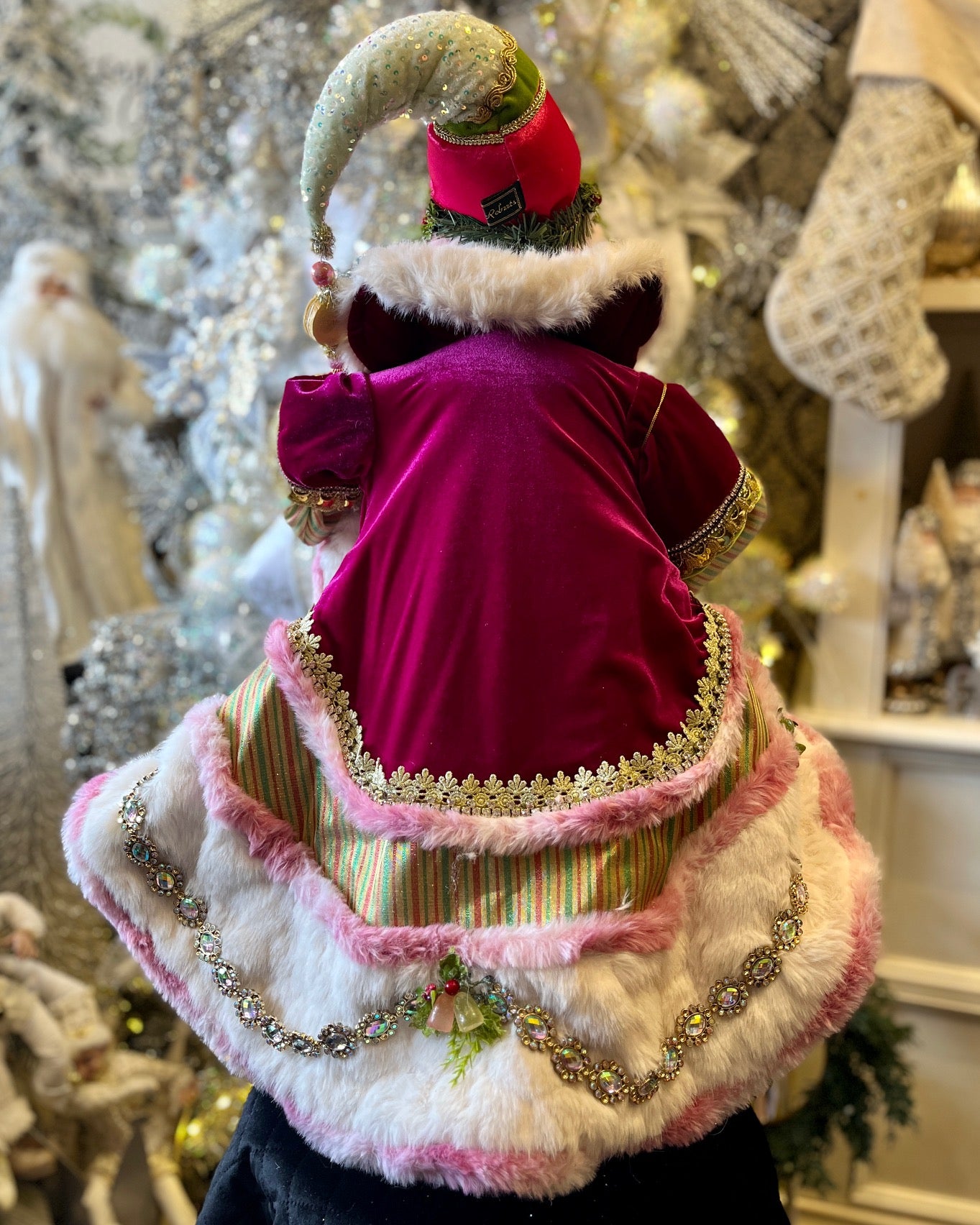 MARK ROBERTS - MACARON SANTA 51-58658