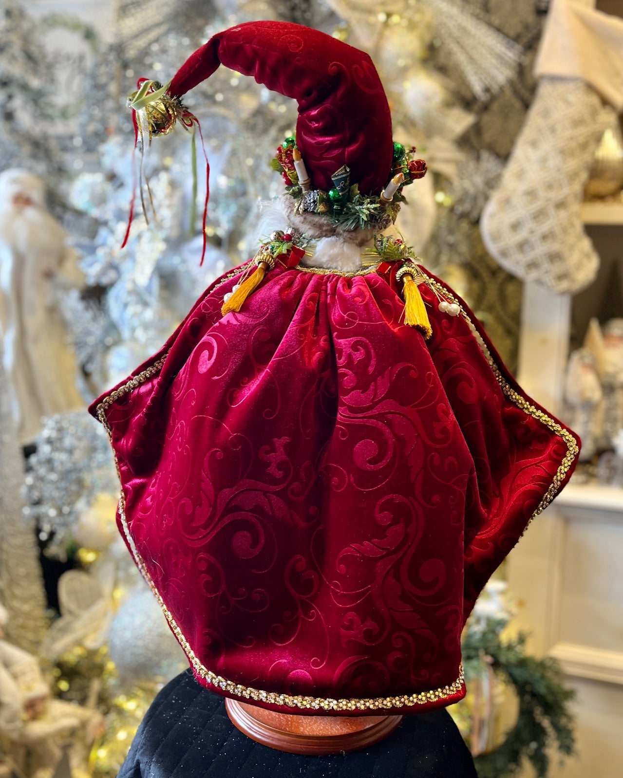 MARK ROBERTS - KRIS KRINGLE SANTA 51-58648