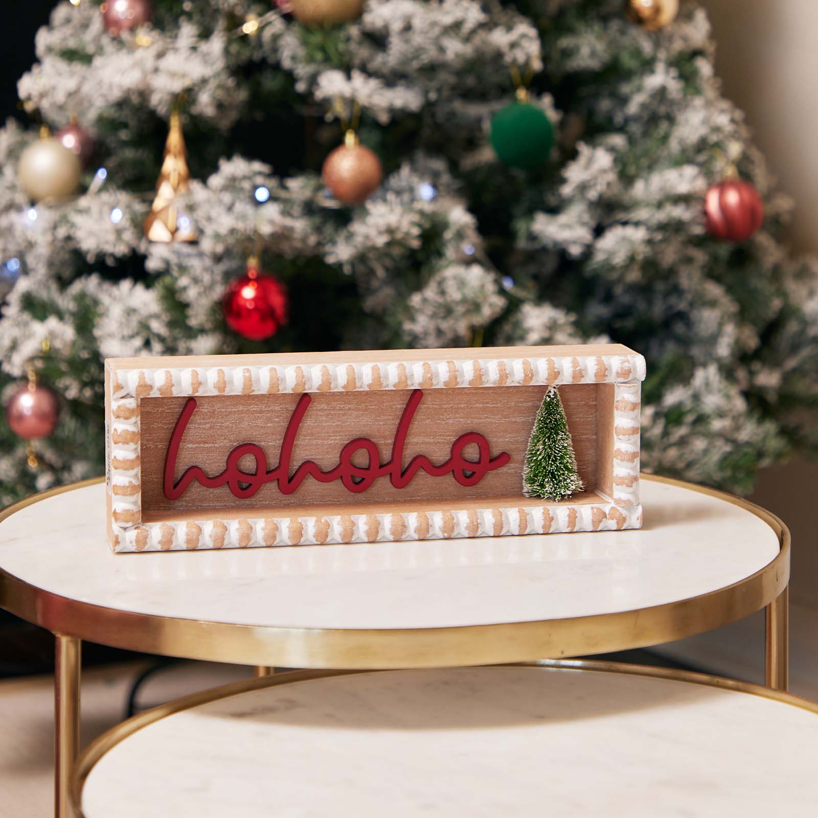 HO HO HO WOODEN BOX SIGN WITH BRISTLE TREE JX6174