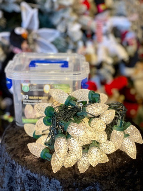 PINECONE C9 WARM WHITE 50 LED LIGHTS