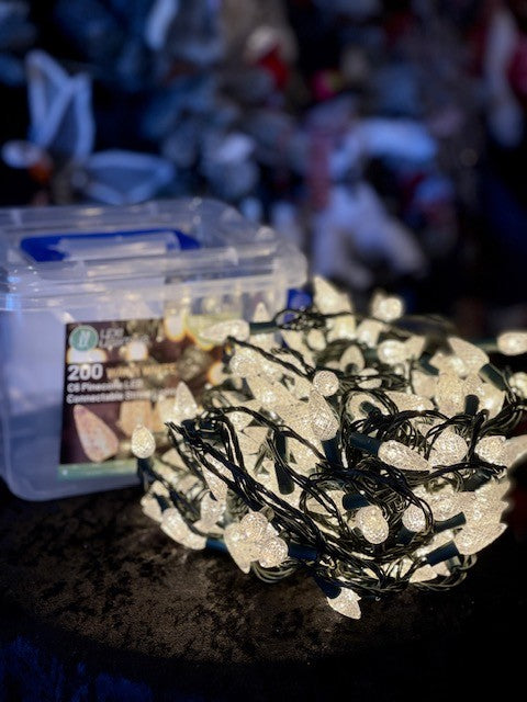 C6 PINECONE 200 WARM WHITE LED CONNECTABLE STRING LIGHTS