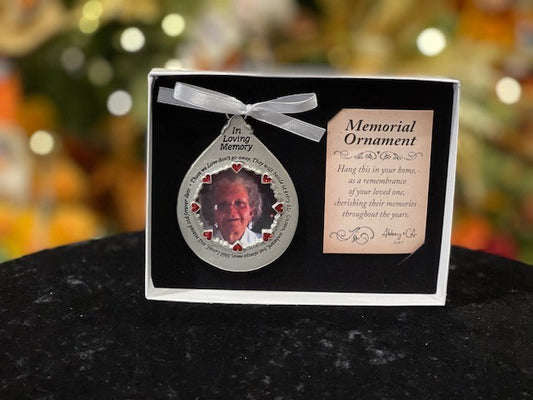 IN LOVING MEMORY PEWTER DECORATION C0753