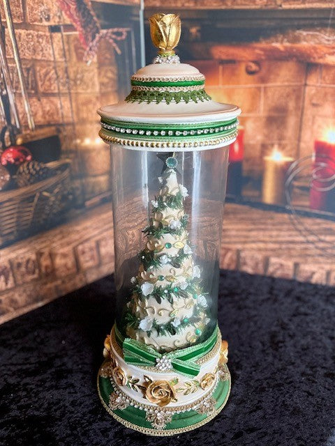 EVERGREEN LANE - 21.25" LANTERN WITH TREE (PICK UP IN STORE)