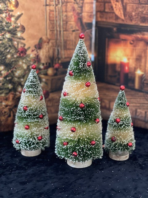 11 INCH GREEN STRIPPED BOTTLEBRUSH TREE WITH RED ORNAMENTS WS172240