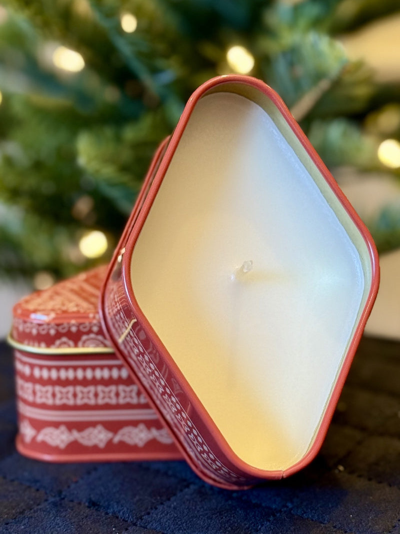 PADDYWAX - EMBOSSED DIAMOND TIN - POMEGRANATE SPRUCE STN0301AU