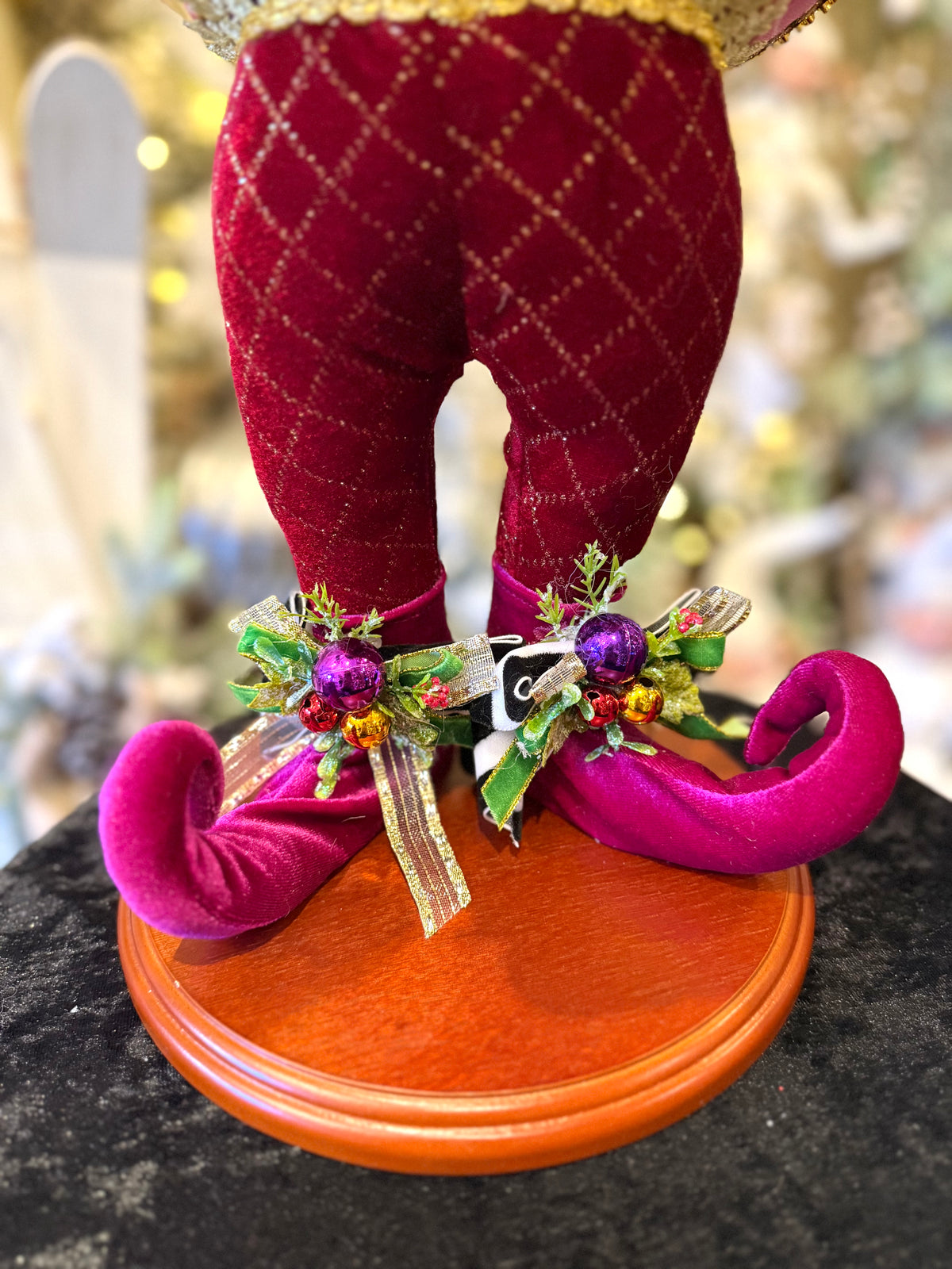 MARK ROBERTS - Medium Christmas Ornament Elf 51-64176