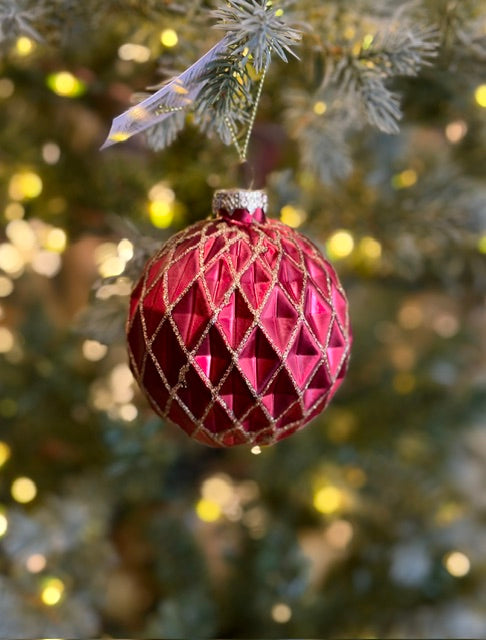 RED DIAMOND 80MM ROUND GLASS ORNAMENT RD008-26