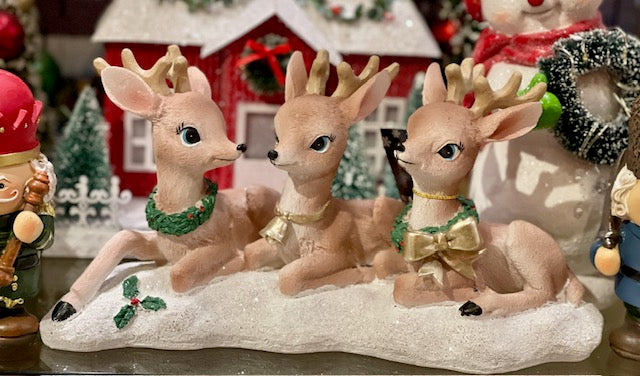 RETRO TRIO OF WOODLAND DEER FAWNS X2962