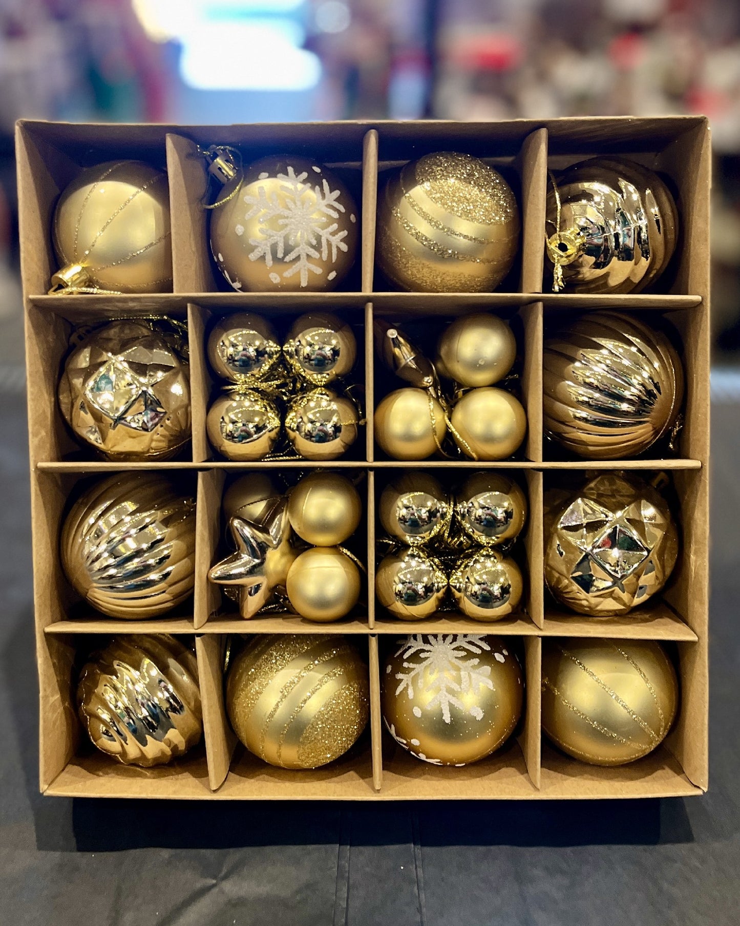 GOLD ORNAMENTS BOXED ASSORTMENT X2755GO