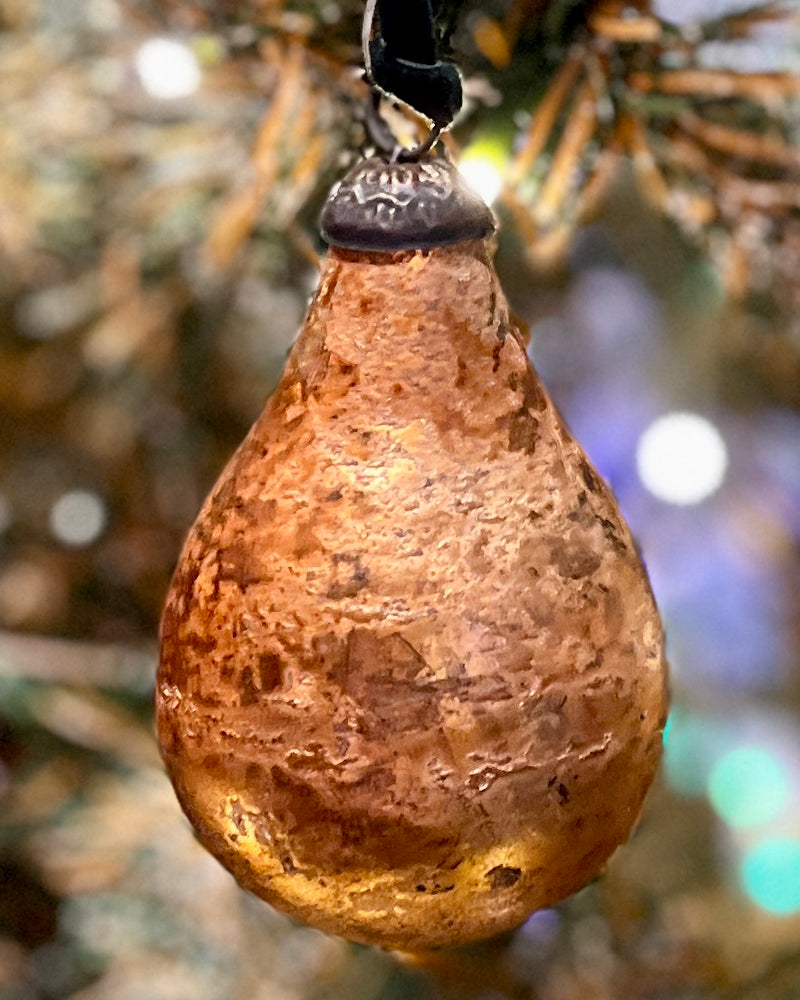 CASA VERDE ANTIQUE RUSSET PEAR GLASS ORNAMENT CV06077