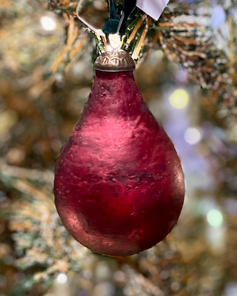 CASA VERDE ANTIQUE RUBY PEAR GLASS ORNAMENT CV6106