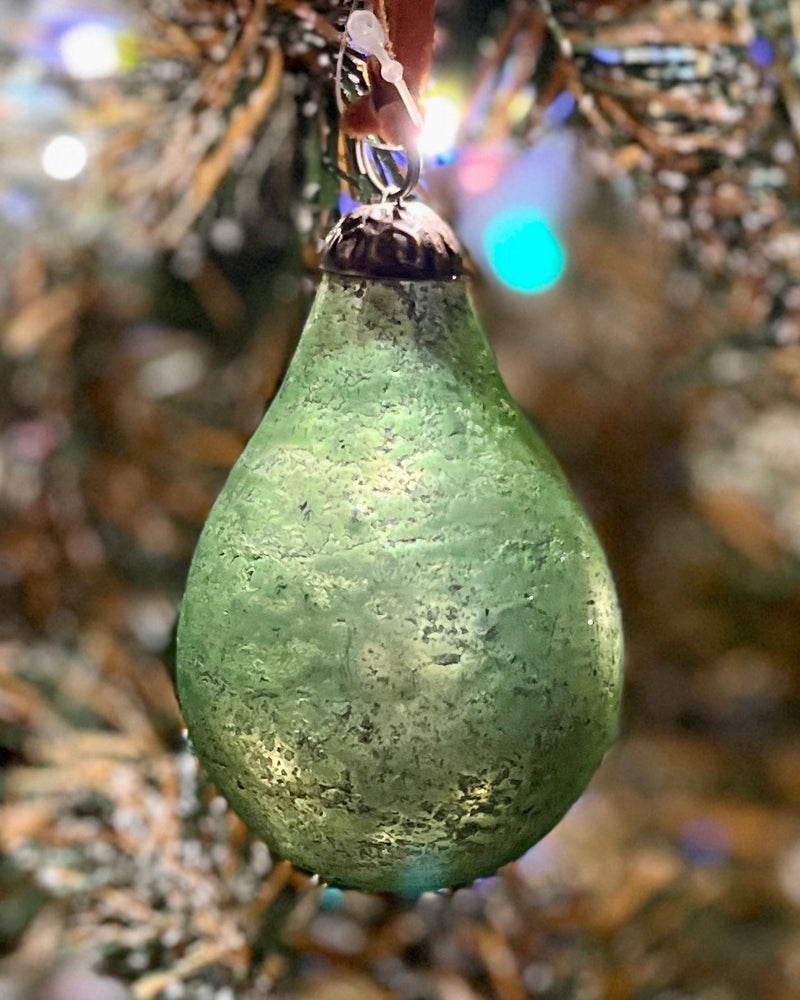 CASA VERDE ANTIQUE GREEN PEAR GLASS ORNAMENT CV06078