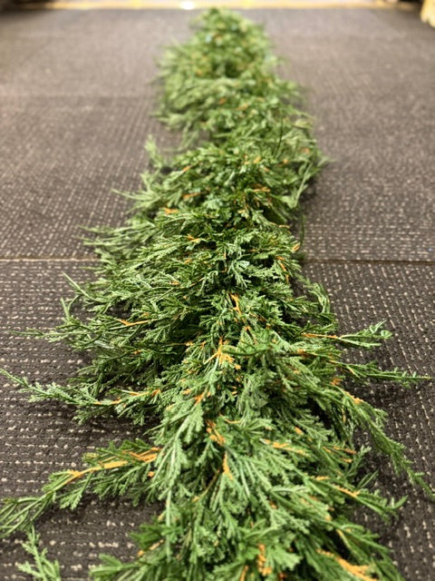 CYPRESS REAL TOUCH 6FT GARLAND X3466